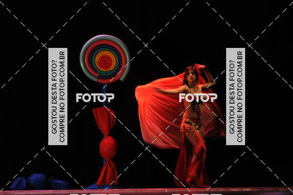 Buy your photos of the eventEspetculo de Dana Studio V on Fotop