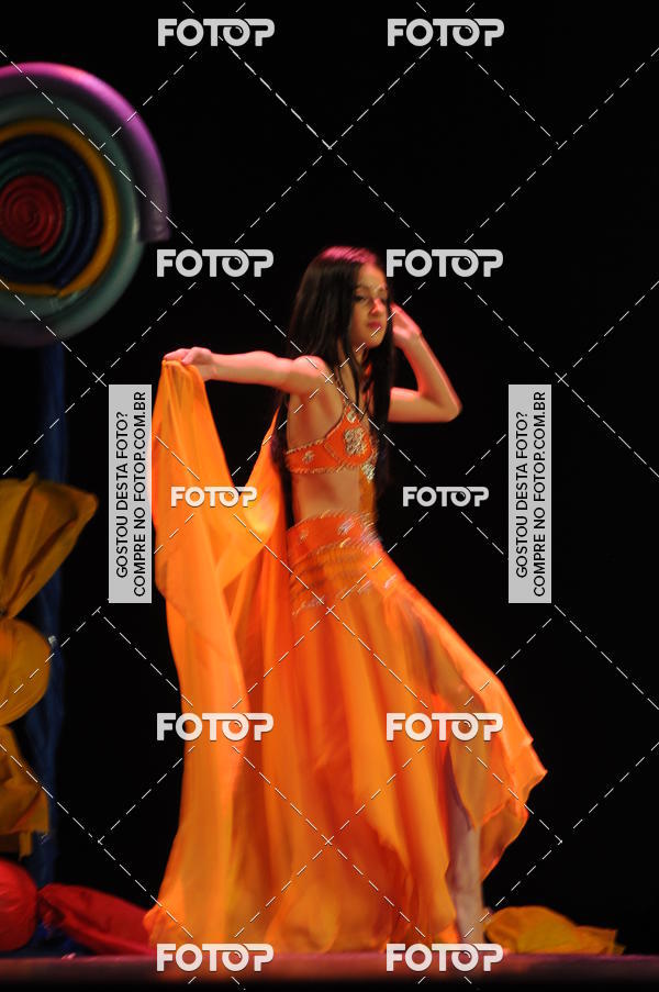 Buy your photos of the eventEspetculo de Dana Studio V on Fotop