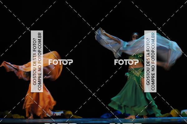 Buy your photos of the eventEspetculo de Dana Studio V on Fotop
