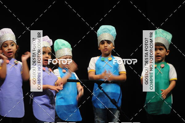 Buy your photos of the eventEspetculo de Dana Studio V on Fotop