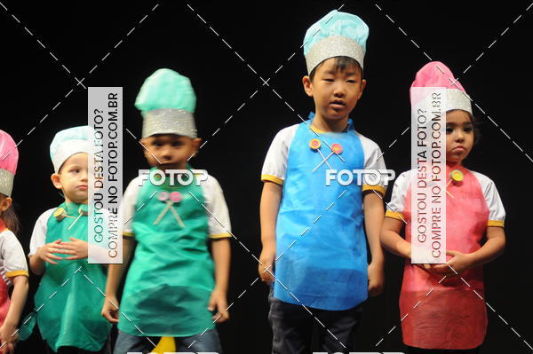 Buy your photos of the eventEspetculo de Dana Studio V on Fotop