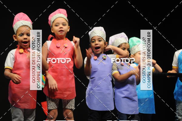 Buy your photos of the eventEspetculo de Dana Studio V on Fotop