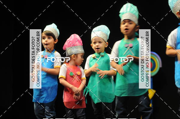 Buy your photos of the eventEspetculo de Dana Studio V on Fotop