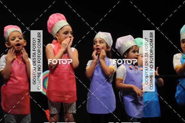 Buy your photos of the eventEspetculo de Dana Studio V on Fotop