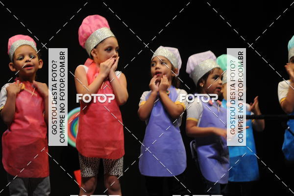 Buy your photos of the eventEspetculo de Dana Studio V on Fotop