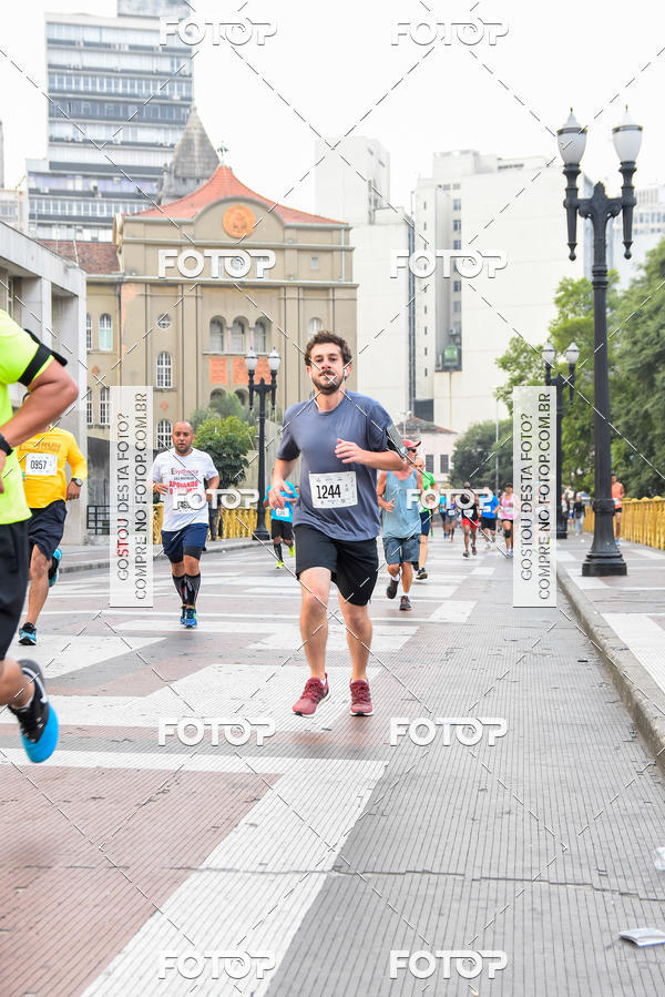 Buy your photos of the eventCircuito Caixa da Cidadania - Vale do Anhangabau on Fotop