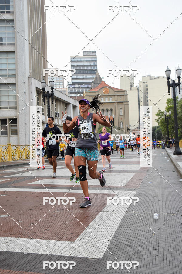 Buy your photos of the eventCircuito Caixa da Cidadania - Vale do Anhangabau on Fotop