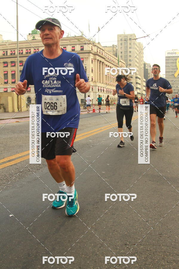 Buy your photos of the eventCircuito Caixa da Cidadania - Vale do Anhangabau on Fotop