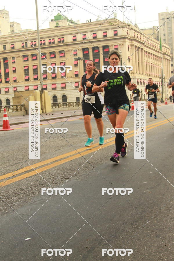 Buy your photos of the eventCircuito Caixa da Cidadania - Vale do Anhangabau on Fotop