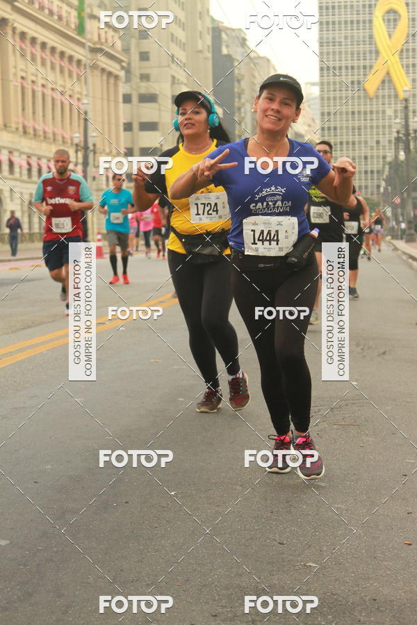 Buy your photos of the eventCircuito Caixa da Cidadania - Vale do Anhangabau on Fotop