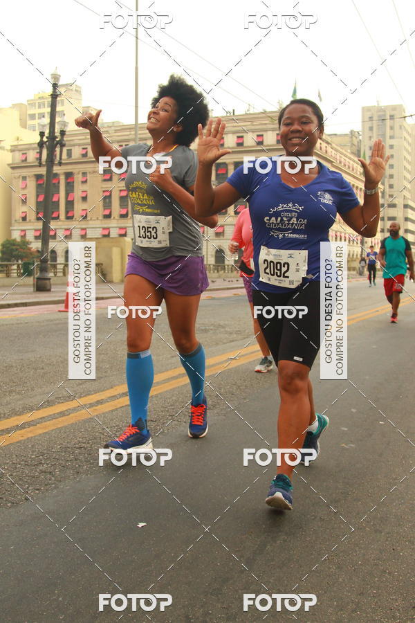 Buy your photos of the eventCircuito Caixa da Cidadania - Vale do Anhangabau on Fotop