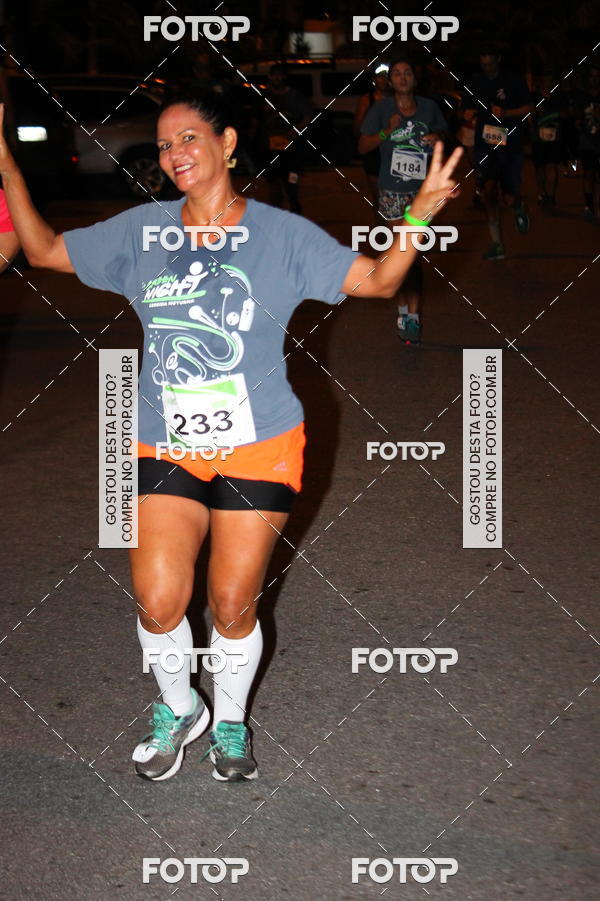 Buy your photos of the eventGreen Night -Corrida Noturna - Piratininga on Fotop