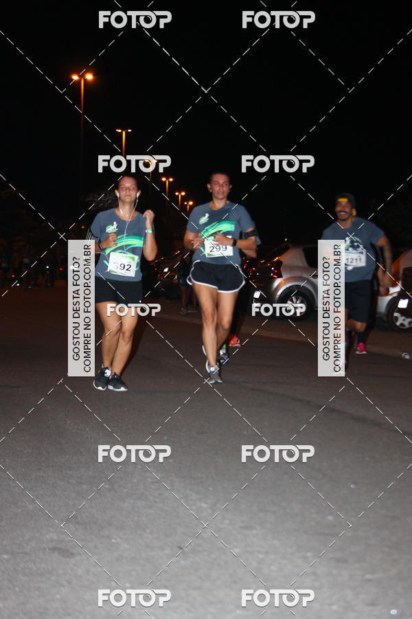 Buy your photos of the eventGreen Night -Corrida Noturna - Piratininga on Fotop