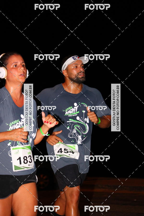 Buy your photos of the eventGreen Night -Corrida Noturna - Piratininga on Fotop
