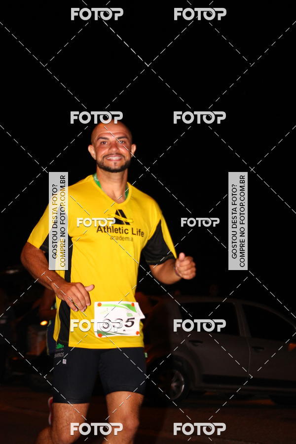 Buy your photos of the eventGreen Night -Corrida Noturna - Piratininga on Fotop