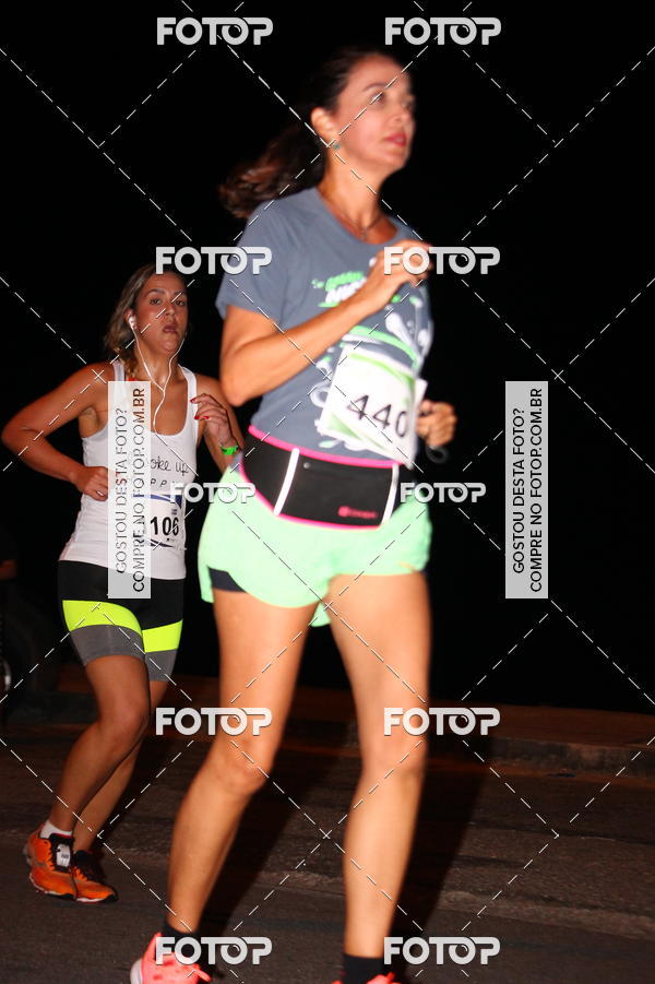 Buy your photos of the eventGreen Night -Corrida Noturna - Piratininga on Fotop