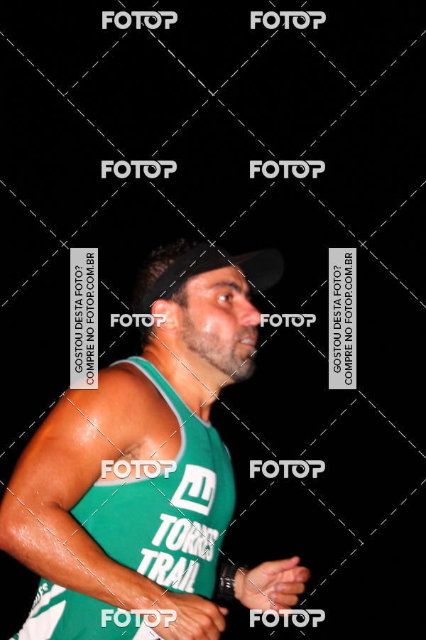 Buy your photos of the eventGreen Night -Corrida Noturna - Piratininga on Fotop