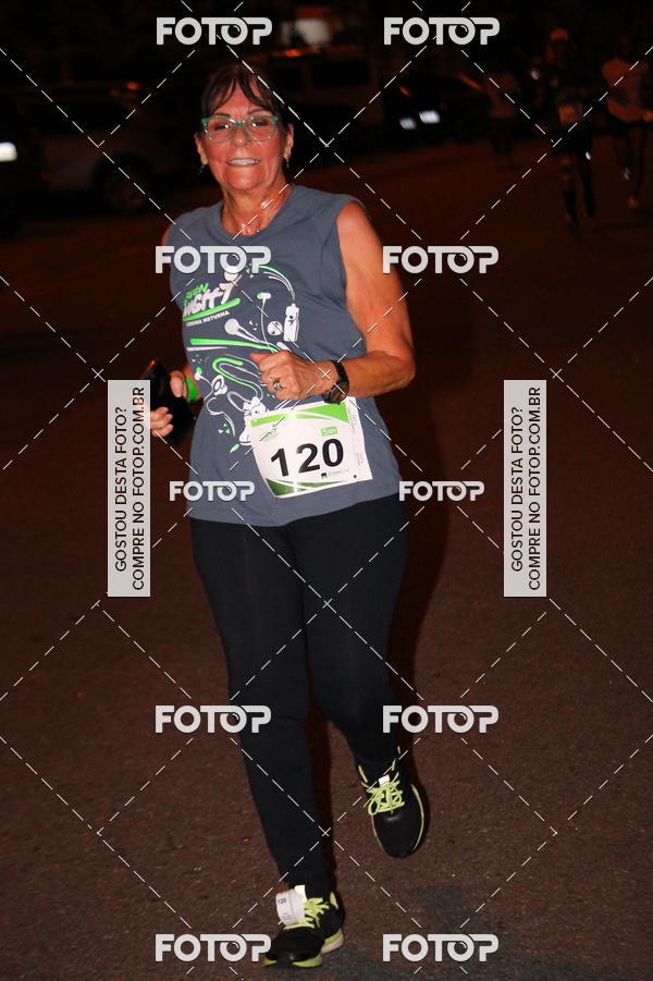 Buy your photos of the eventGreen Night -Corrida Noturna - Piratininga on Fotop