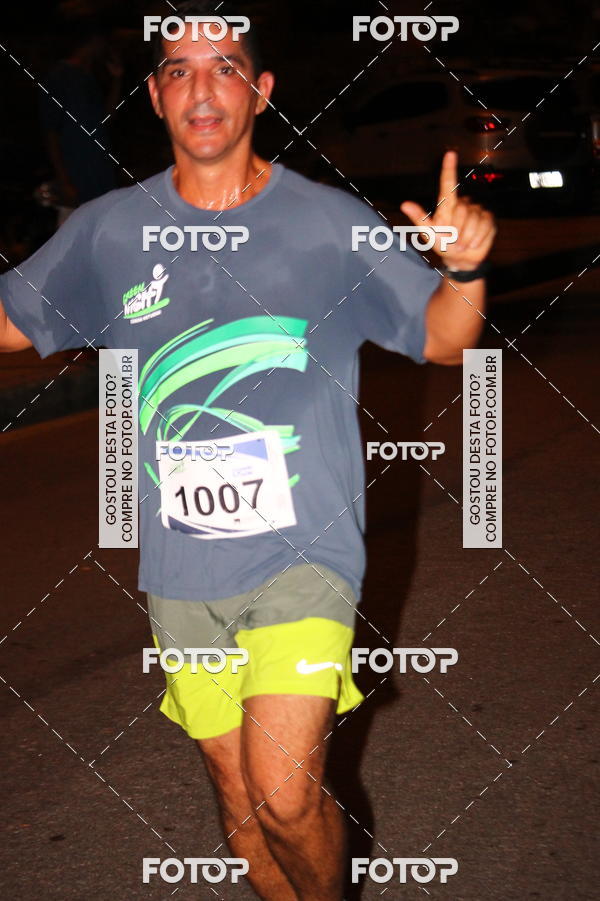 Buy your photos of the eventGreen Night -Corrida Noturna - Piratininga on Fotop