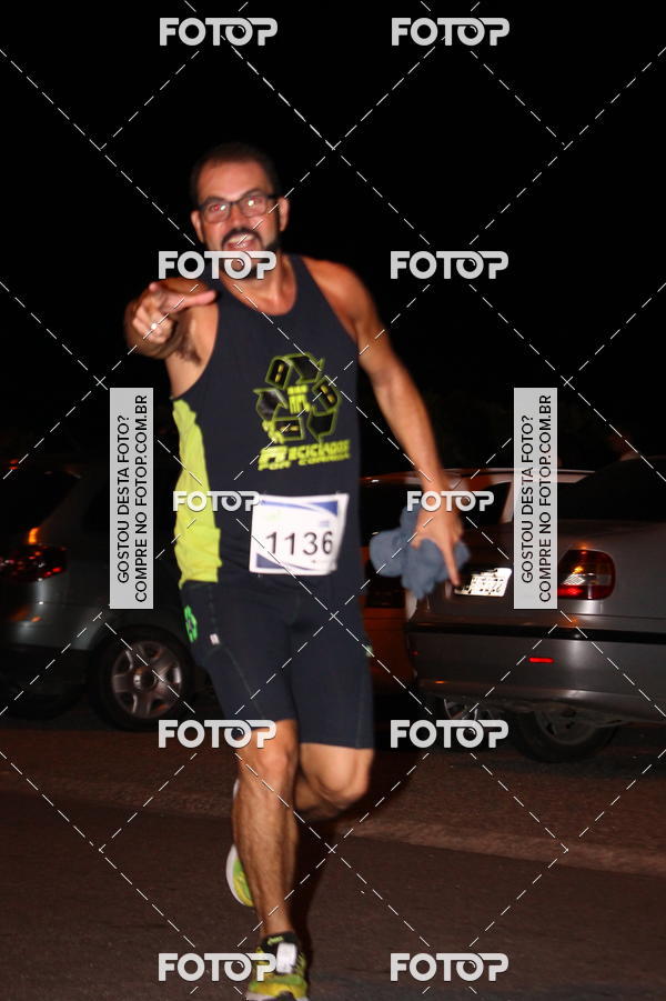 Buy your photos of the eventGreen Night -Corrida Noturna - Piratininga on Fotop