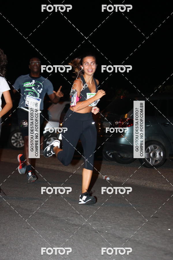 Buy your photos of the eventGreen Night -Corrida Noturna - Piratininga on Fotop