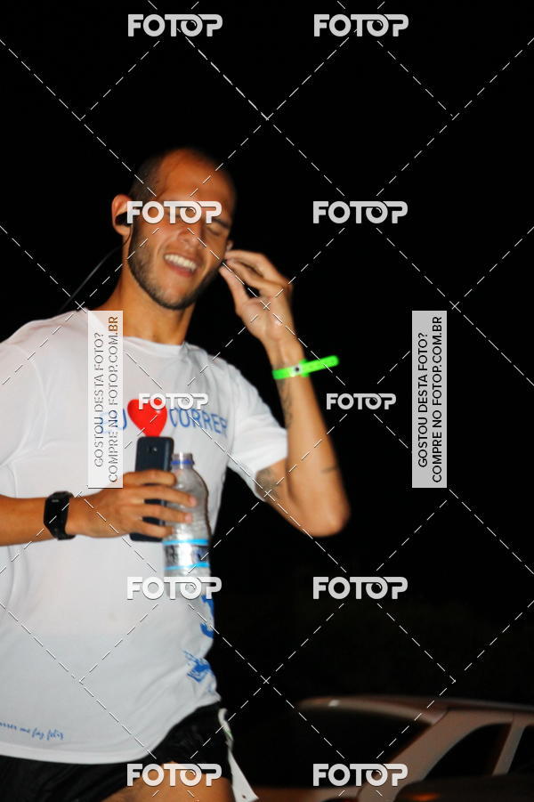Buy your photos of the eventGreen Night -Corrida Noturna - Piratininga on Fotop