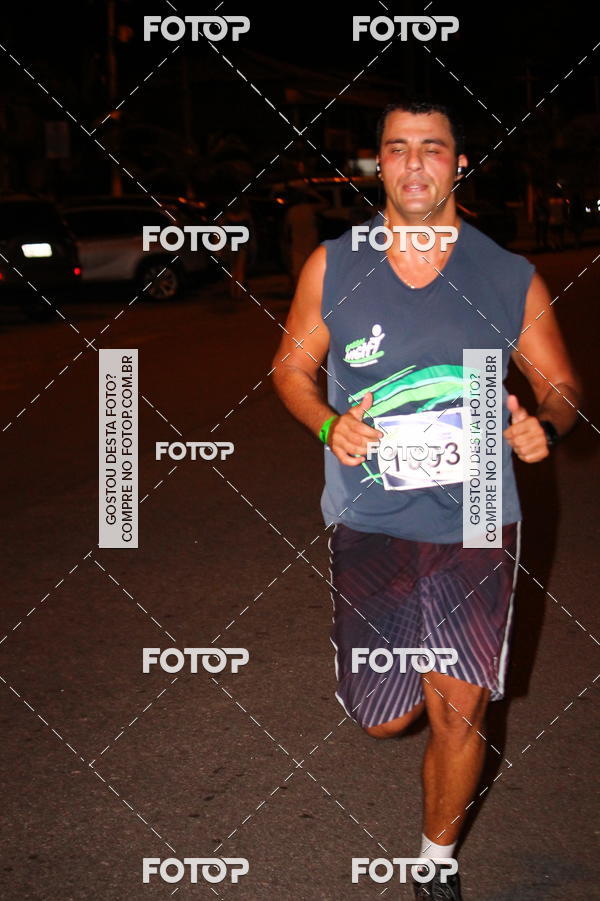 Buy your photos of the eventGreen Night -Corrida Noturna - Piratininga on Fotop