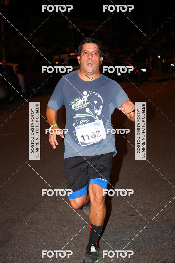 Buy your photos of the eventGreen Night -Corrida Noturna - Piratininga on Fotop