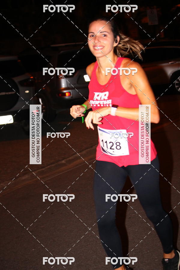 Buy your photos of the eventGreen Night -Corrida Noturna - Piratininga on Fotop