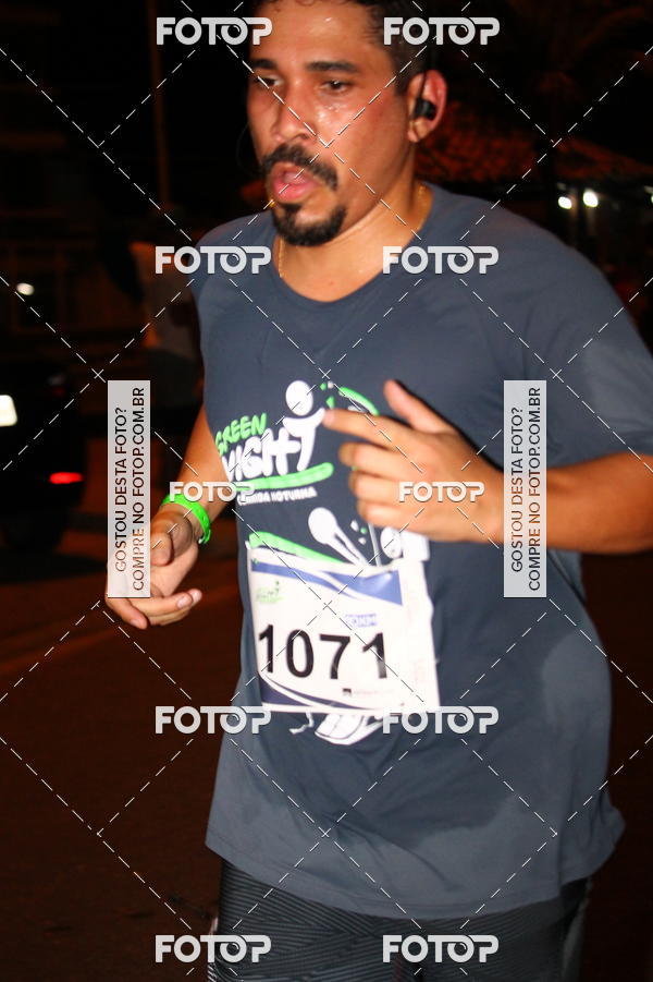 Buy your photos of the eventGreen Night -Corrida Noturna - Piratininga on Fotop