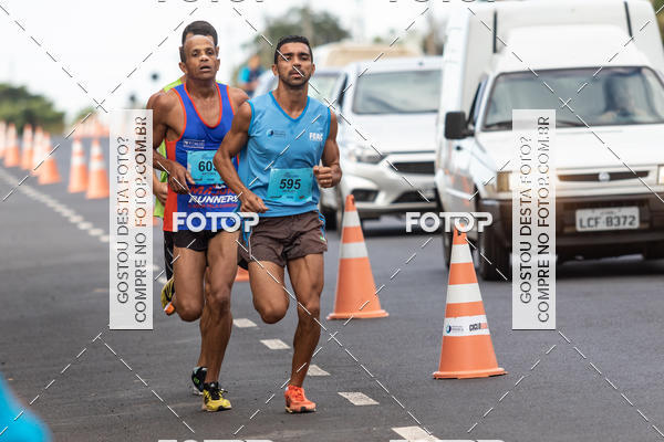 Buy your photos of the eventRun 1� de Maio ACOFRANCA on Fotop