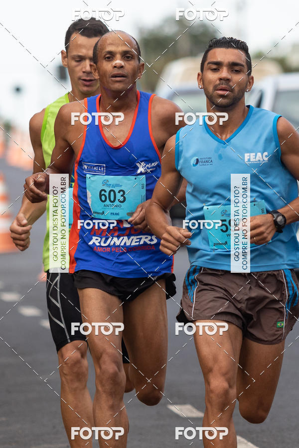 Buy your photos of the eventRun 1� de Maio ACOFRANCA on Fotop