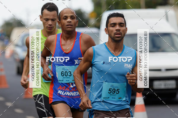Buy your photos of the eventRun 1� de Maio ACOFRANCA on Fotop