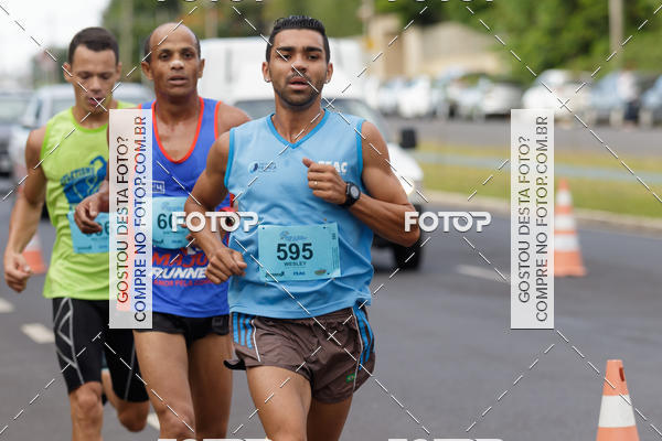 Buy your photos of the eventRun 1� de Maio ACOFRANCA on Fotop