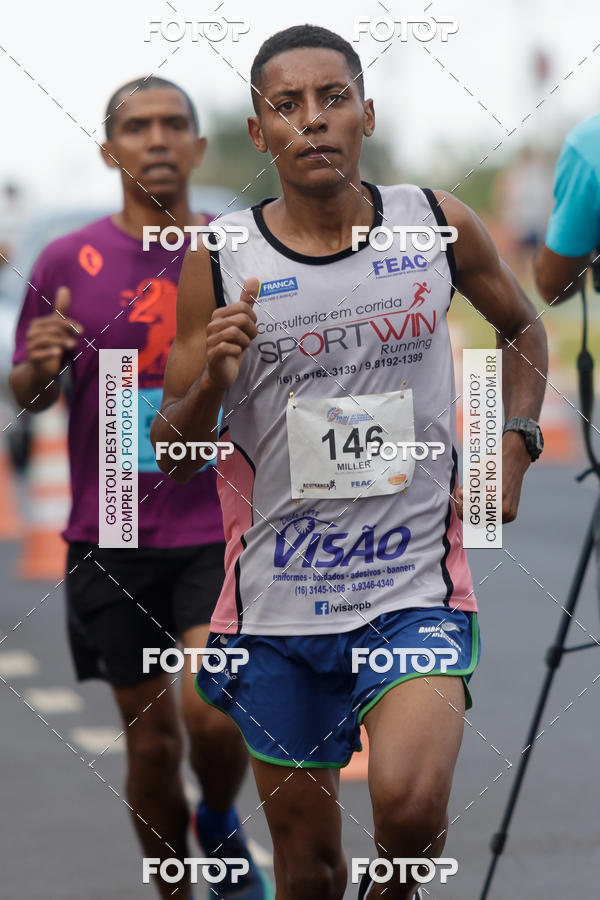 Buy your photos of the eventRun 1� de Maio ACOFRANCA on Fotop