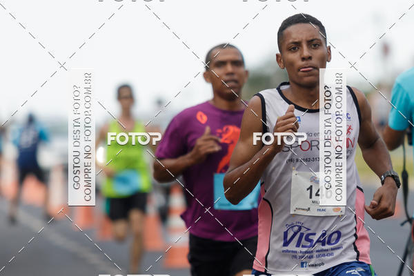 Buy your photos of the eventRun 1� de Maio ACOFRANCA on Fotop