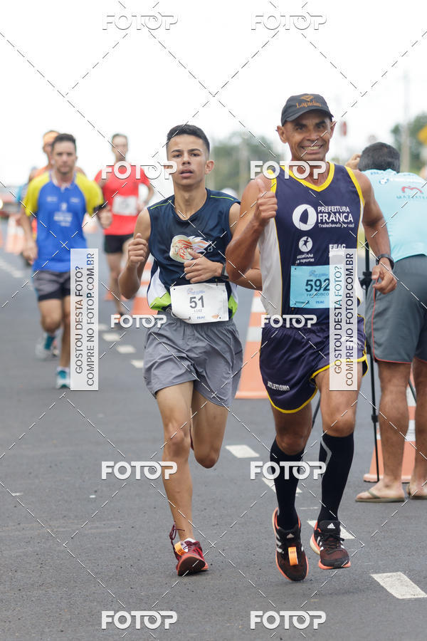 Buy your photos of the eventRun 1� de Maio ACOFRANCA on Fotop