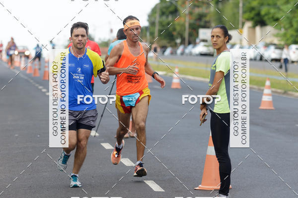 Buy your photos of the eventRun 1� de Maio ACOFRANCA on Fotop