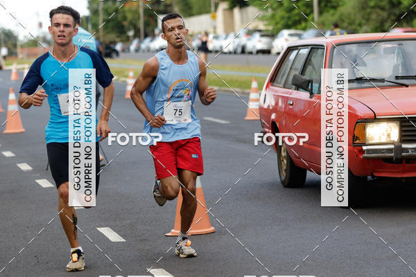 Buy your photos of the eventRun 1� de Maio ACOFRANCA on Fotop