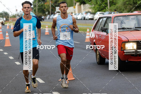 Buy your photos of the eventRun 1� de Maio ACOFRANCA on Fotop