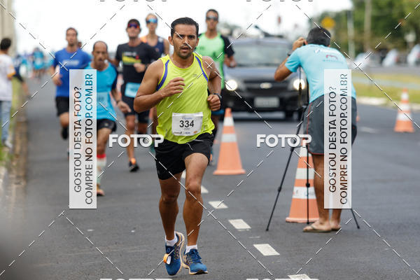 Buy your photos of the eventRun 1� de Maio ACOFRANCA on Fotop