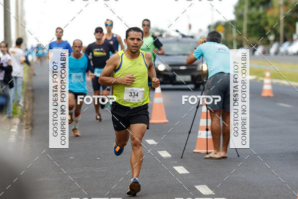 Buy your photos of the eventRun 1� de Maio ACOFRANCA on Fotop