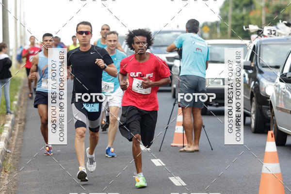 Buy your photos of the eventRun 1� de Maio ACOFRANCA on Fotop