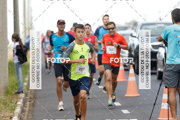 Buy your photos of the eventRun 1� de Maio ACOFRANCA on Fotop