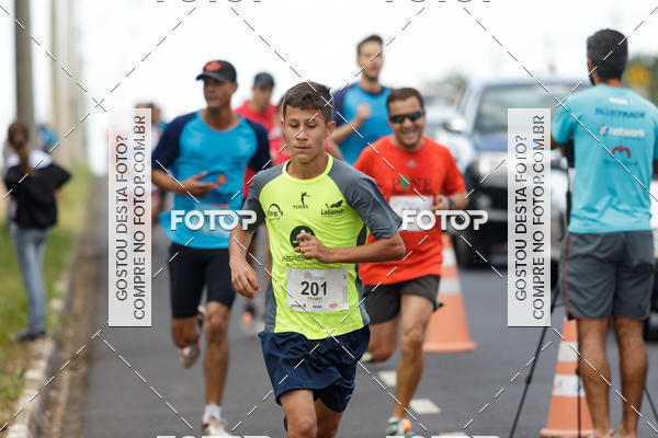 Buy your photos of the eventRun 1� de Maio ACOFRANCA on Fotop