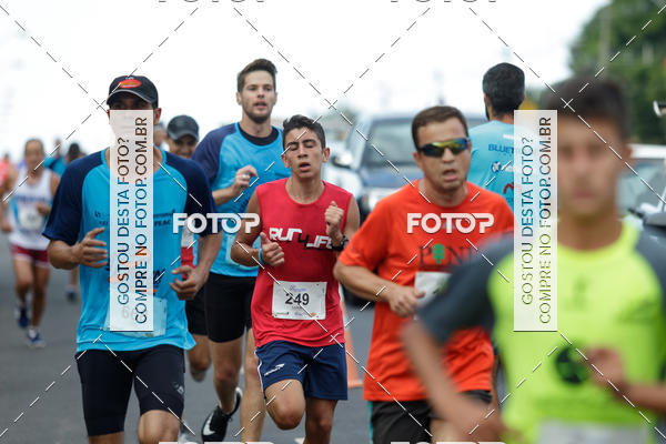 Buy your photos of the eventRun 1� de Maio ACOFRANCA on Fotop