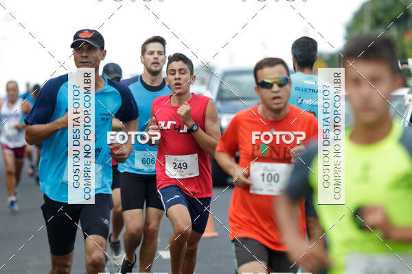 Buy your photos of the eventRun 1� de Maio ACOFRANCA on Fotop