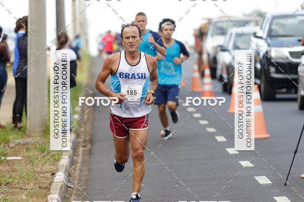 Buy your photos of the eventRun 1� de Maio ACOFRANCA on Fotop