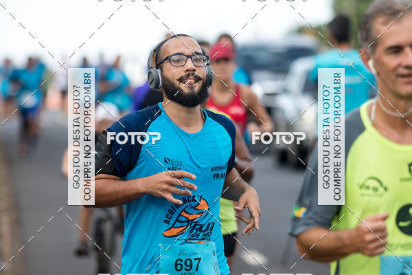 Buy your photos of the eventRun 1� de Maio ACOFRANCA on Fotop