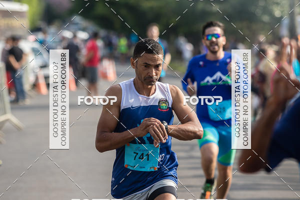 Buy your photos of the eventRun 1� de Maio ACOFRANCA on Fotop